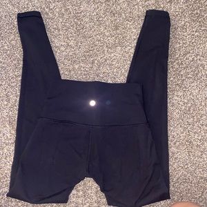 Black lululemon leggings